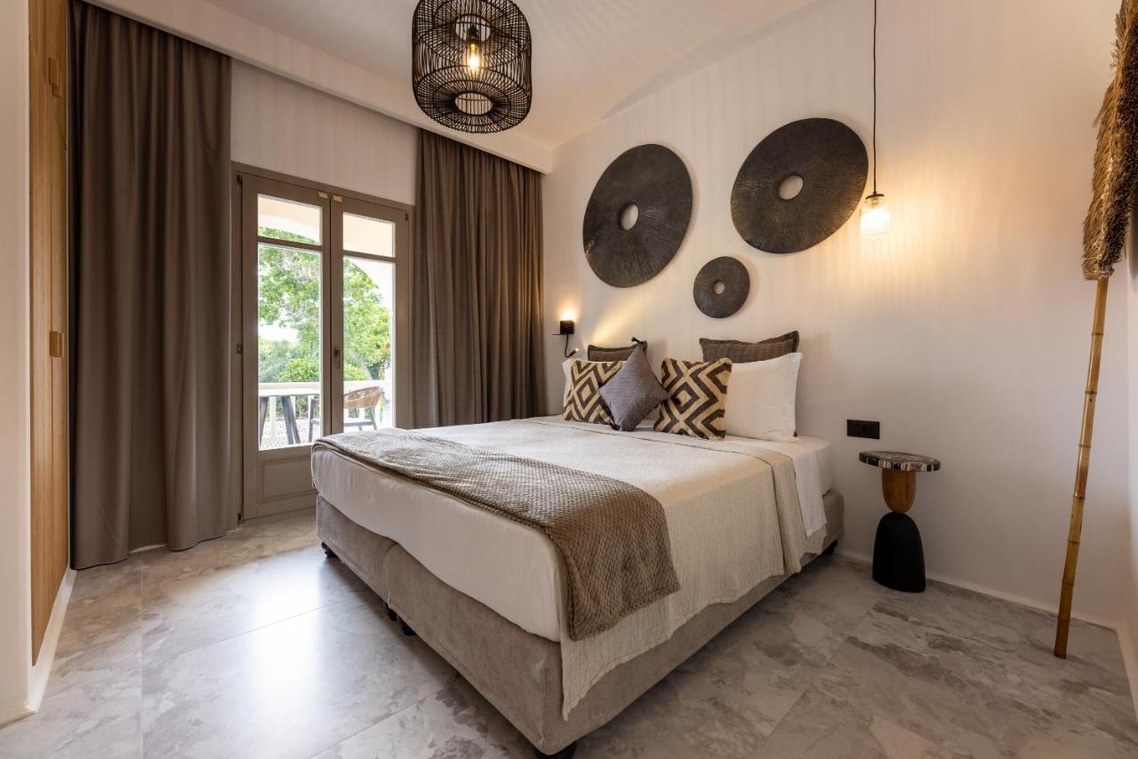 Athina Studios And Suites Plaka Exterior foto